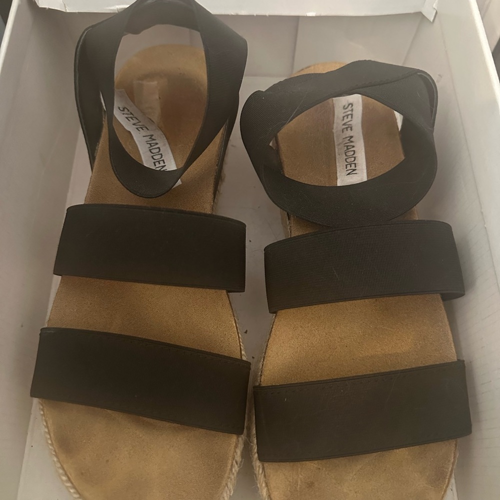 Steve Madden Black and Tan Women's Sandals